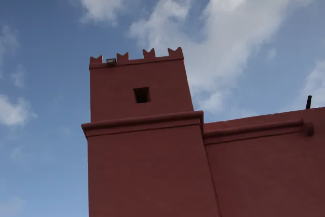 Tamron 28-300mm F3.5-6.3 (EF) - 00004701.webp