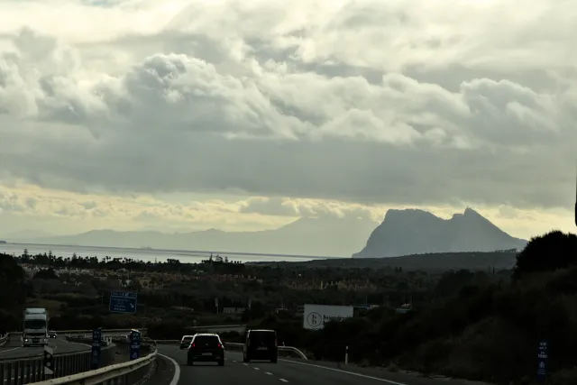 Tamron 28-300mm F3.5-6.3 (EF) - 00001470.webp