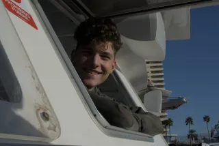 Tamron 28-300mm F3.5-6.3 (EF) - 00000397.webp