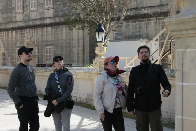 Tamron 28-300mm F3.5-6.3 (EF) - 00003889.webp