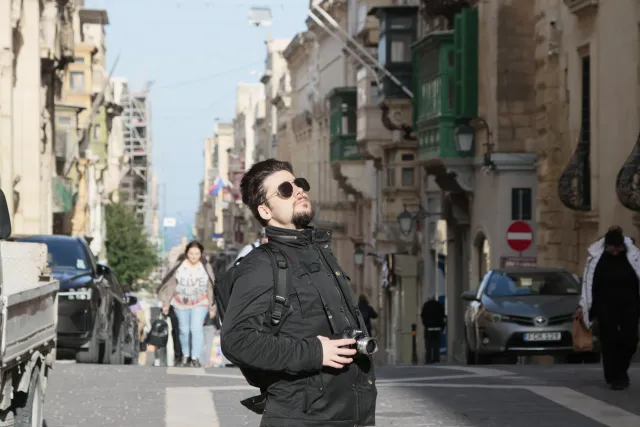 Tamron 28-300mm F3.5-6.3 (EF) - 00003569.webp