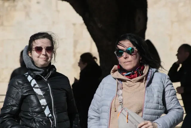 Tamron 28-300mm F3.5-6.3 (EF) - 00003692.webp