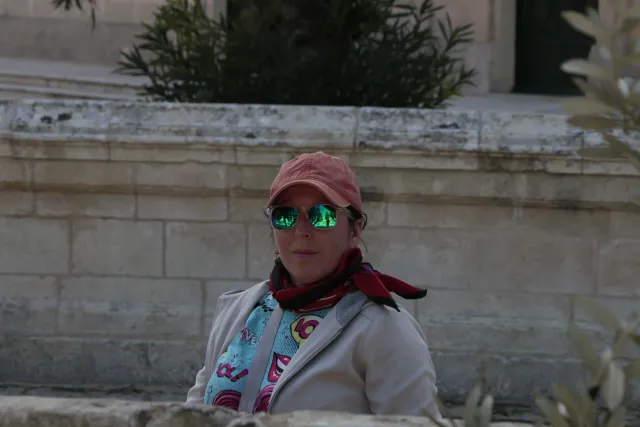 Tamron 28-300mm F3.5-6.3 (EF) - 00003885.webp