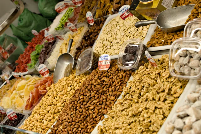 Tamron 28-300mm F3.5-6.3 (EF) - 00000565.webp