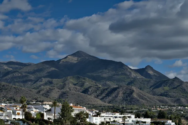 Tamron 28-300mm F3.5-6.3 (EF) - 00000347.webp