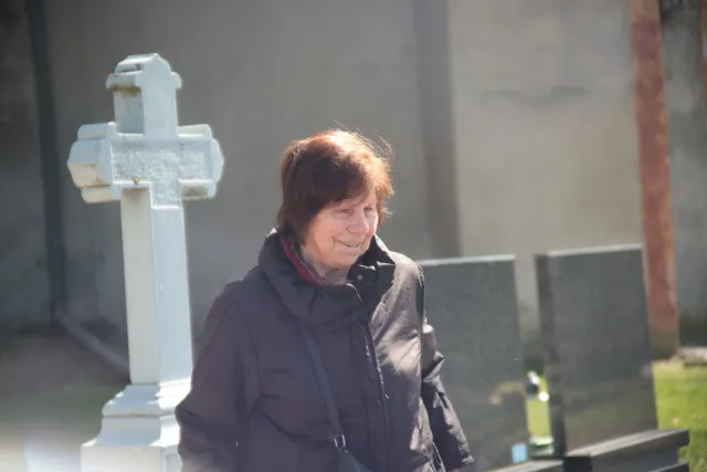 Vivitar Series 1 28-105mm f2.8-3.8 VMC Macro (Olympus OM) - 00005538.webp