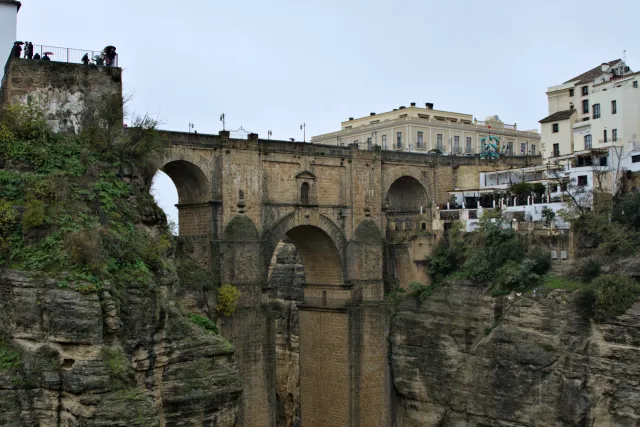 Tamron 28-300mm F3.5-6.3 (EF) - 00001466.webp