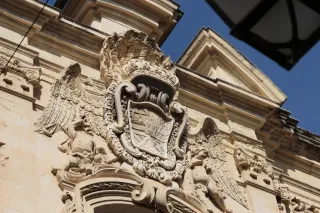 Tamron 28-300mm F3.5-6.3 (EF) - 00003429.webp