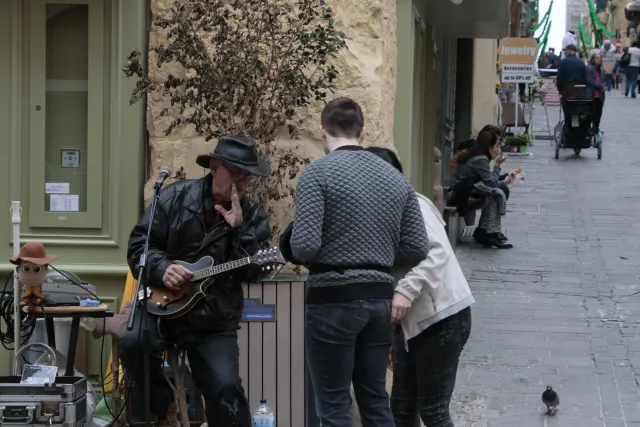 Tamron 28-300mm F3.5-6.3 (EF) - 00003461.webp