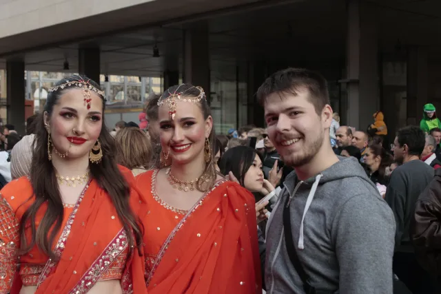 Tamron 28-300mm F3.5-6.3 (EF) - 00004218.webp