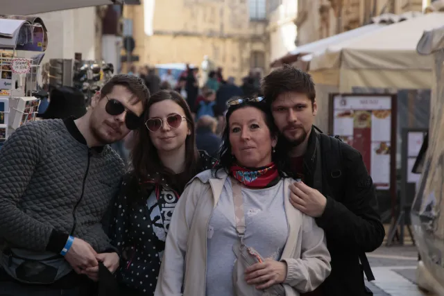 Tamron 28-300mm F3.5-6.3 (EF) - 00003436.webp