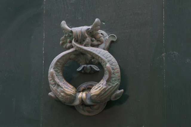 Tamron 28-300mm F3.5-6.3 (EF) - 00003543.webp