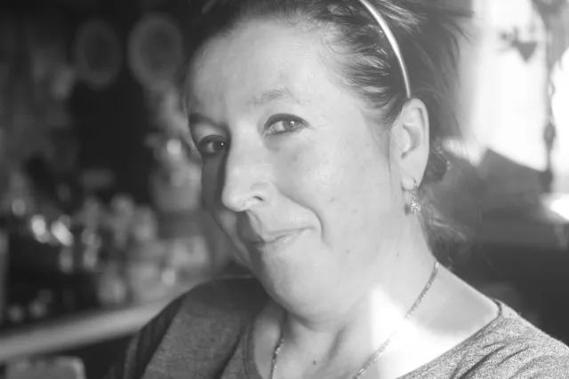 PZO Janpol Color 80mm f5.6 (M42) - 00001936.webp