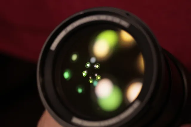 Tamron 28-300mm F3.5-6.3 (EF) - 00002534.webp