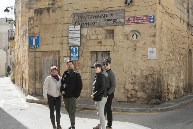 Tamron 28-300mm F3.5-6.3 (EF) - 00003913.webp