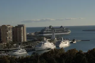 Tamron 28-300mm F3.5-6.3 (EF) - 00000595.webp