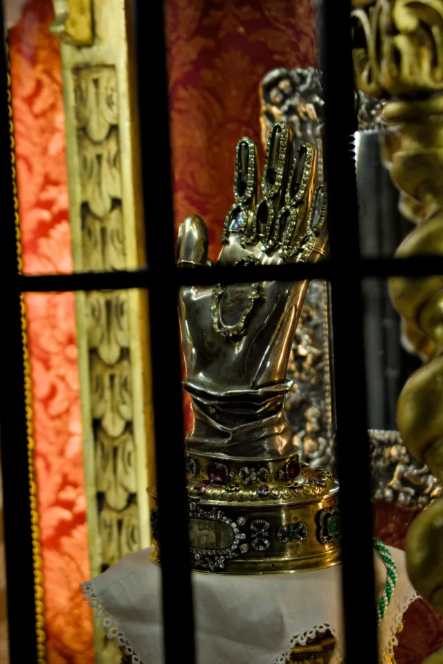 Tamron 28-300mm F3.5-6.3 (EF) - 00001448.webp