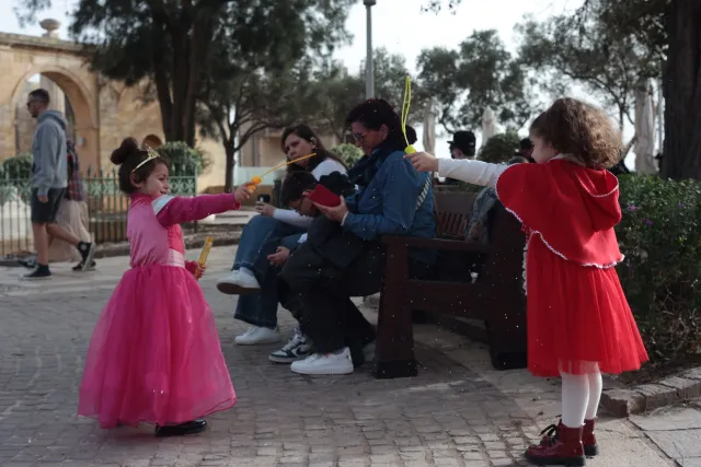 Carl Zeiss Jena DDR Pancolar Electric 50mm f1.8 (M42) - 00004126.webp