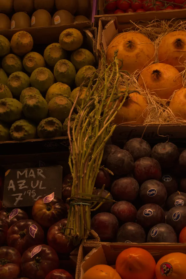 Tamron 28-300mm F3.5-6.3 (EF) - 00000555.webp