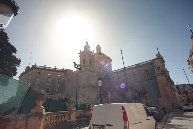 Carl Zeiss Flektogon f4 20mm (m42).md - 00003820.webp