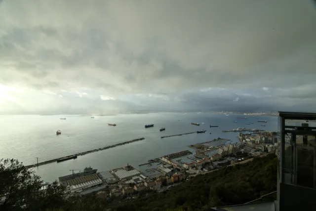 Tokina at-x 116 (EF) - 00001478.webp