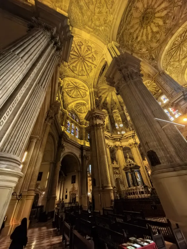 HUAWEI Pura 70 Ultra - System Aparatów - 00000826.webp